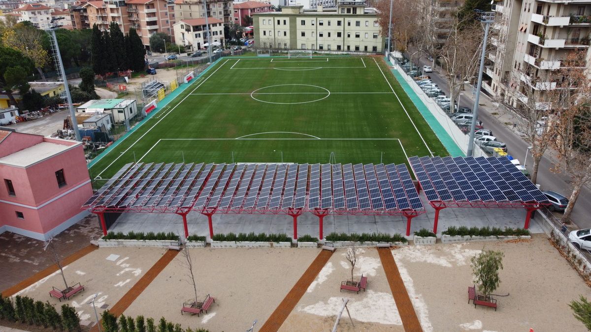 Pensilina-fotovoltaica-5